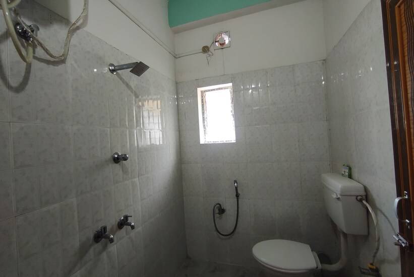 Flagship A B Guest House,Lal Ganesh,3 star