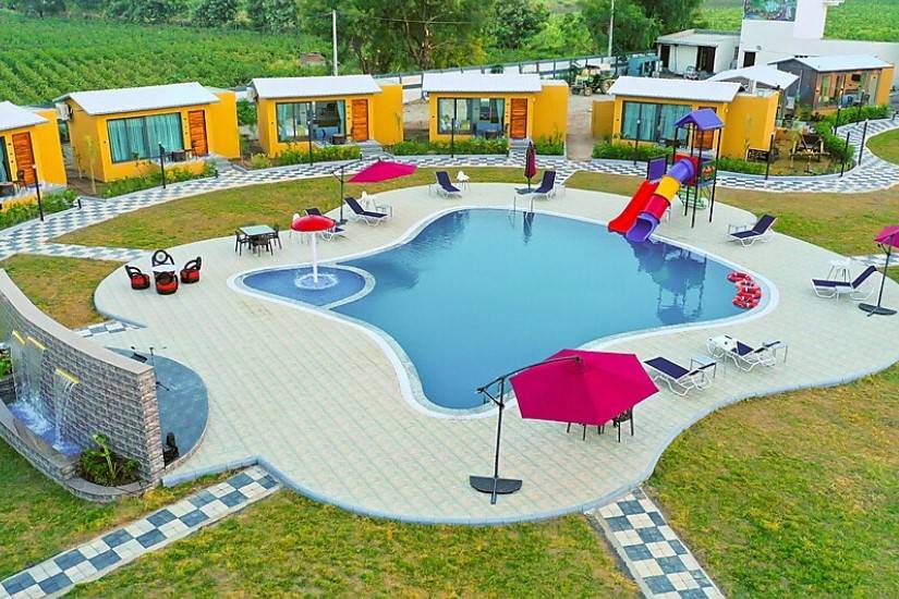 shree kashtbhanjan dev resort and club