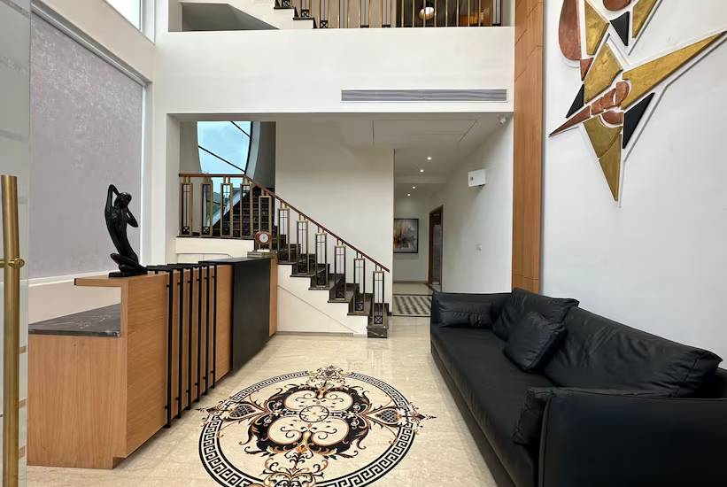 pravasa stay vijay nagar