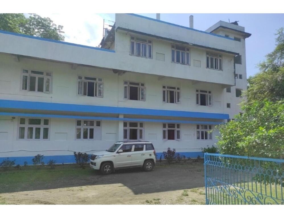 Manas View Jungle Resort,Barpeta,2 star
