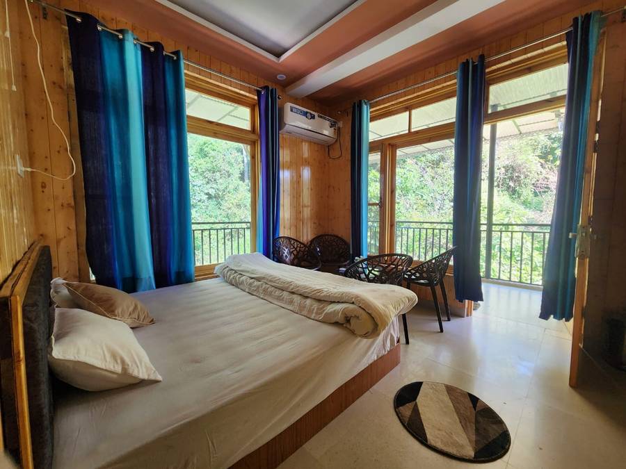 River View Villa,,3 star