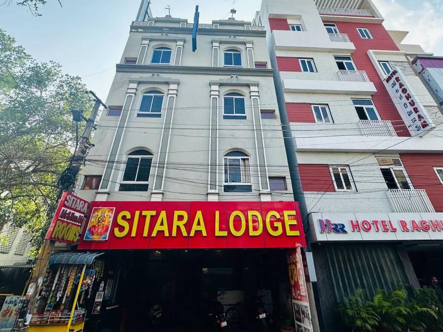 super oyo hotel sitara grand near railway station