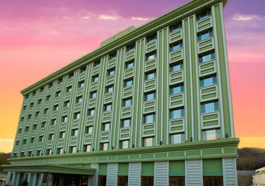 tara comfort hotel ramoji film city