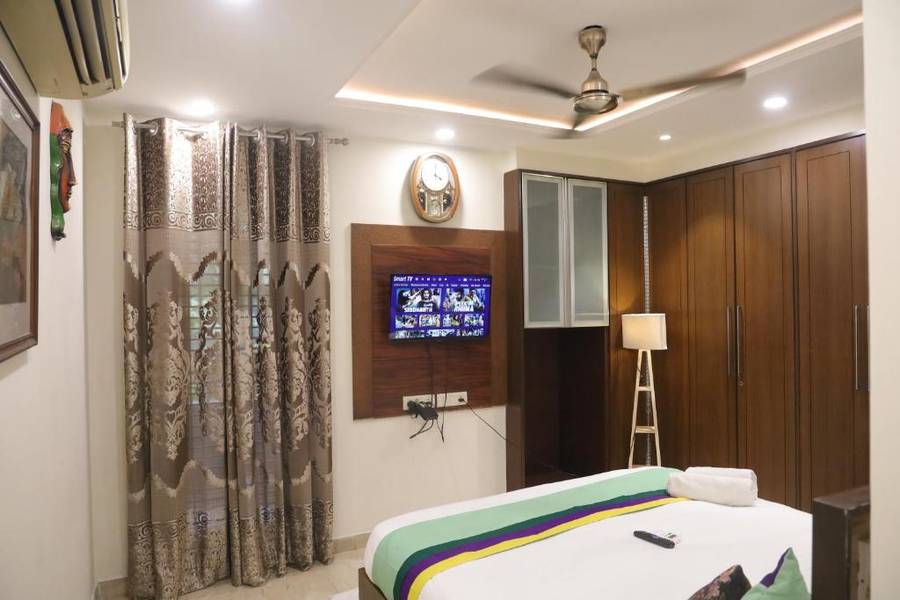Fortune Home Service Apartment 3Bhk,J-223 Saket,Saket, Delhi,4 star