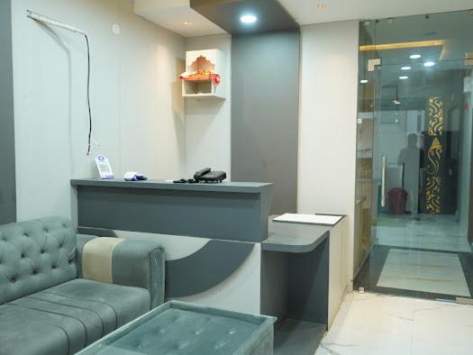 Hotel Vs Recidecny,Dandupur,3 star