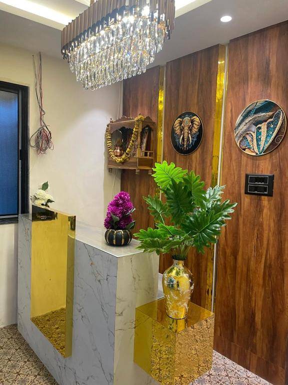 Hotel Sai Palace,,2 star