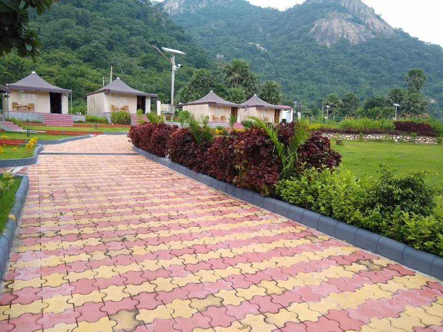 Matha Forest Resort,Purulia,3 star