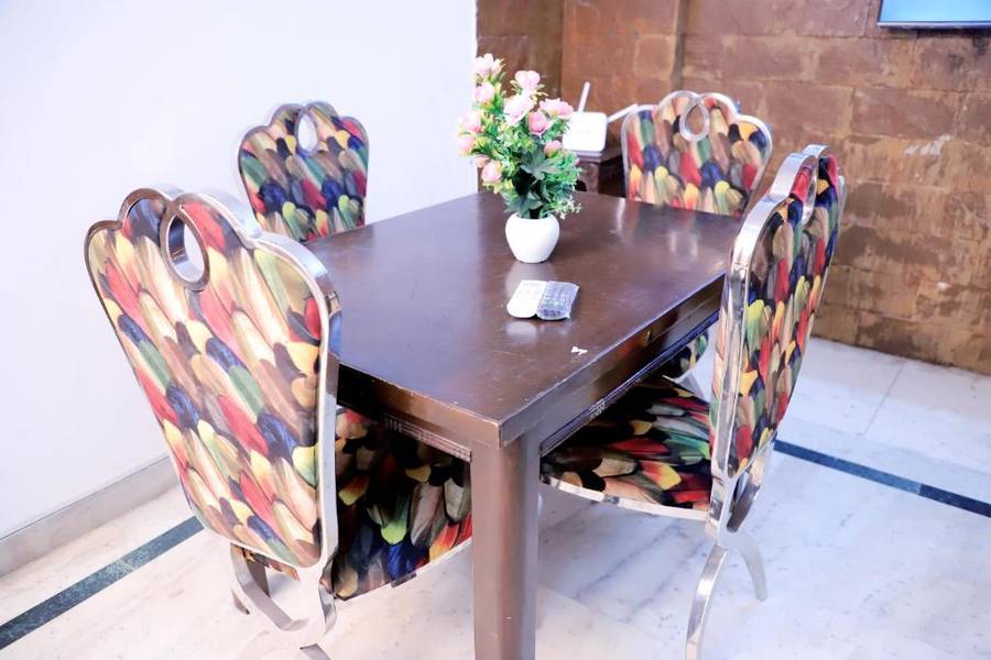 Fortune Home Service Apartment,2Bhk, D-198,Saket,Saket, Delhi,4 star