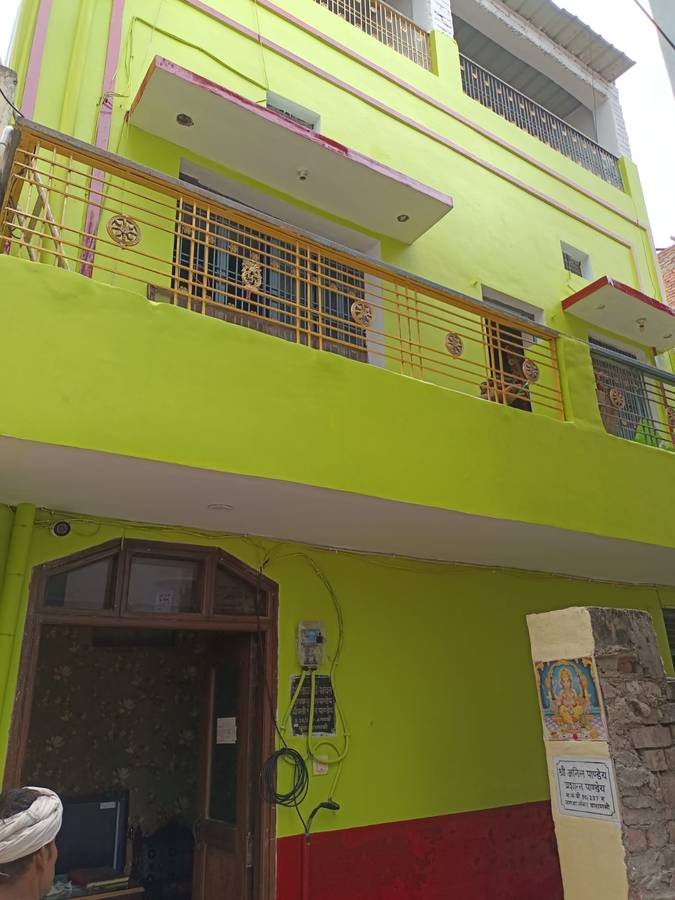 sanskriti paying guest house