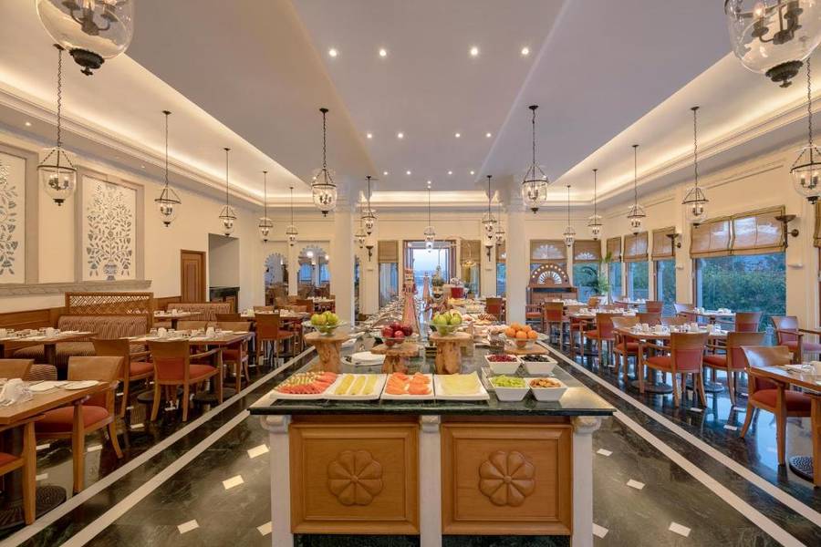 Trident, Udaipur,Near Lake Pichola,5 star