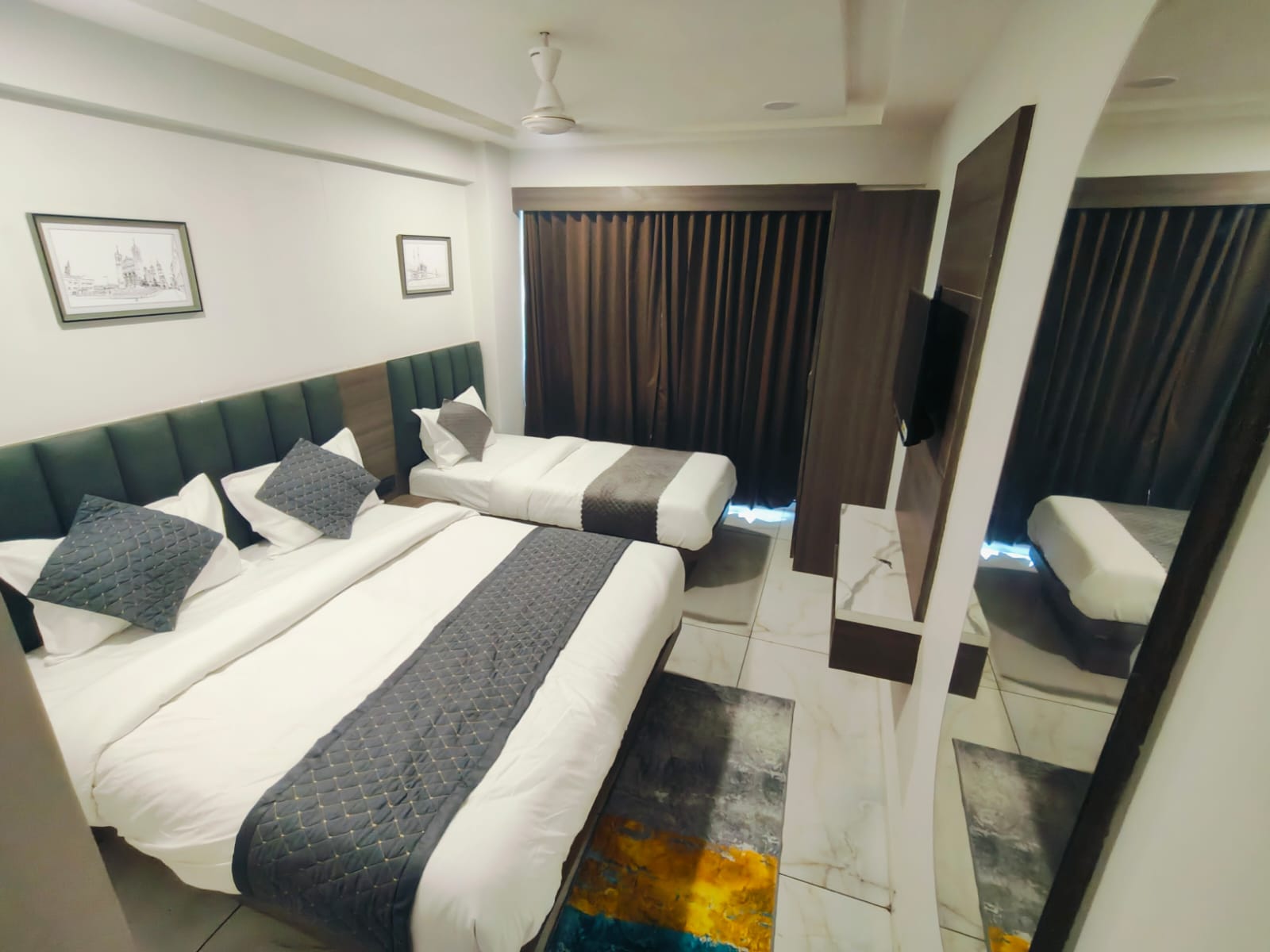 Hotel Green Fortune,Naranpura,2 star