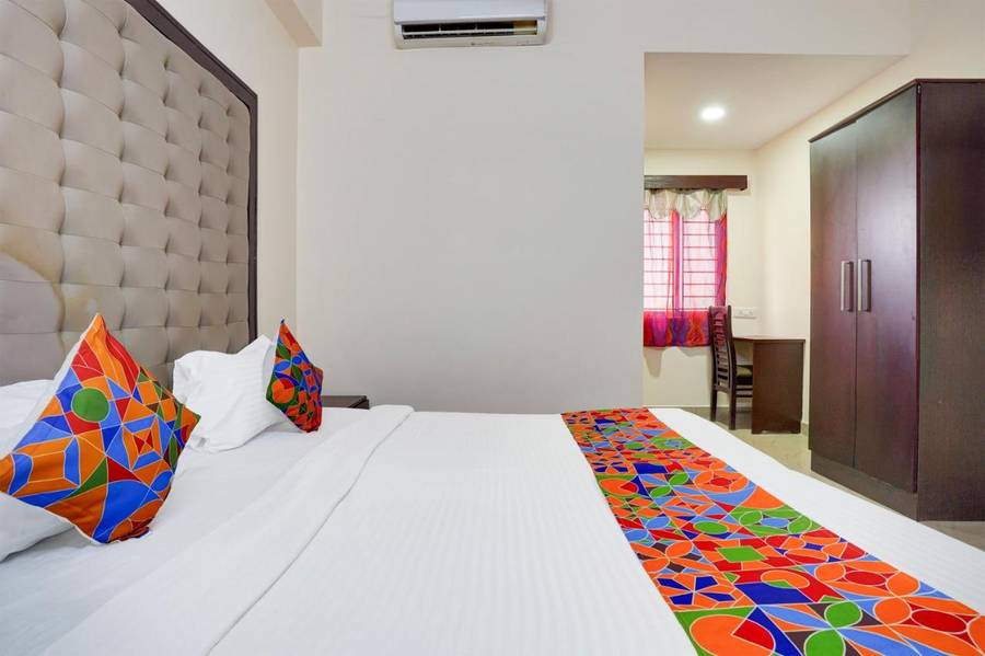 The Leo Grand Hotel,,3 star