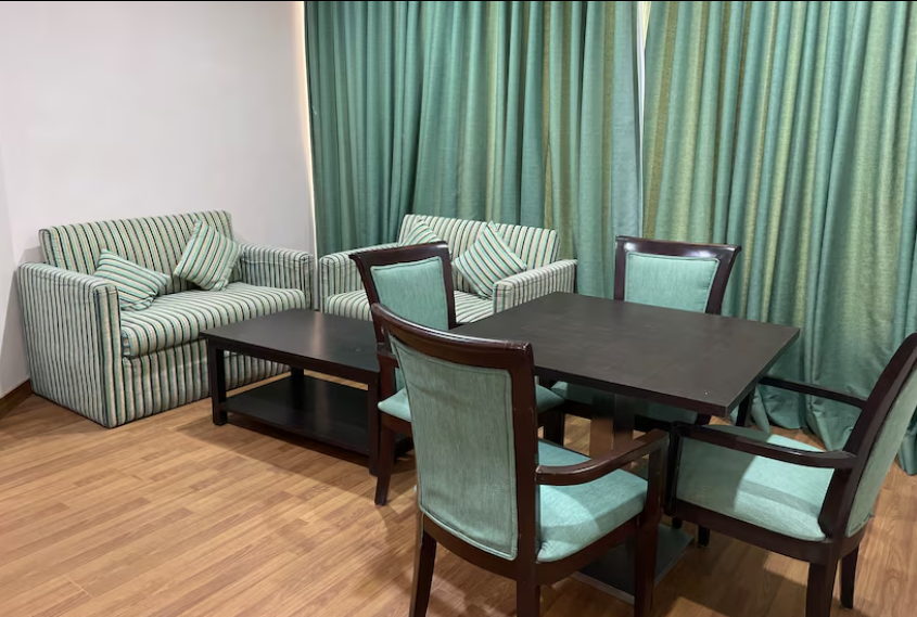 V Club Retreat - Gurugram,Sohna Road,3 star