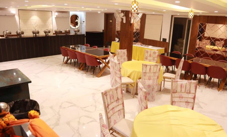 hotel vs residency medanta sec 46