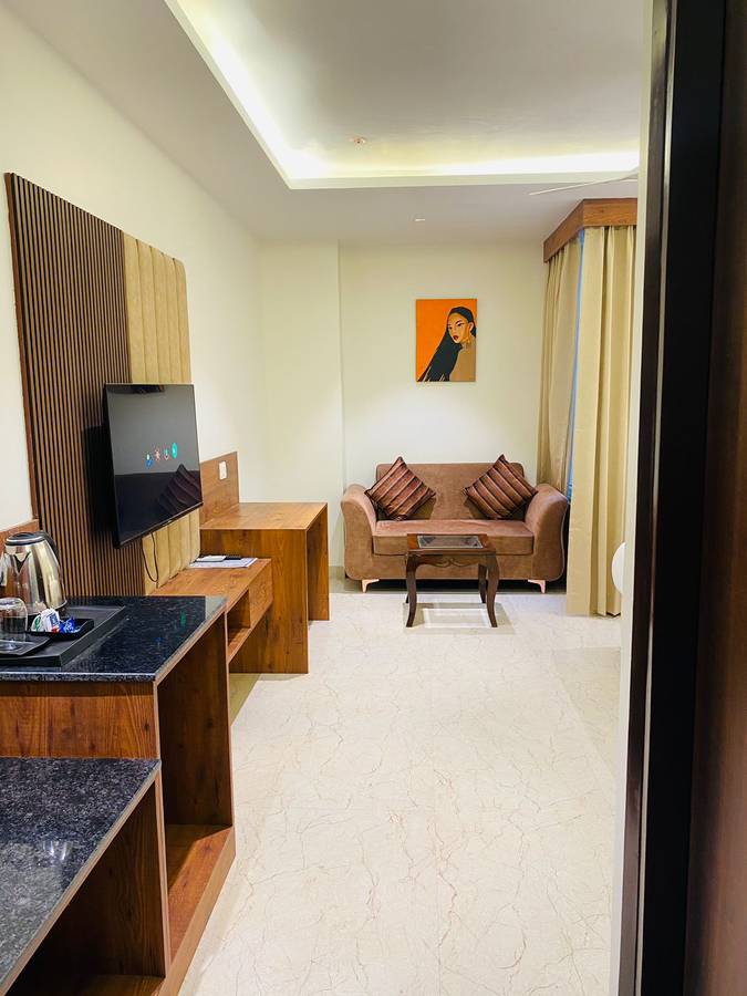 Grow Inn,Knowledge Park 1,2 star