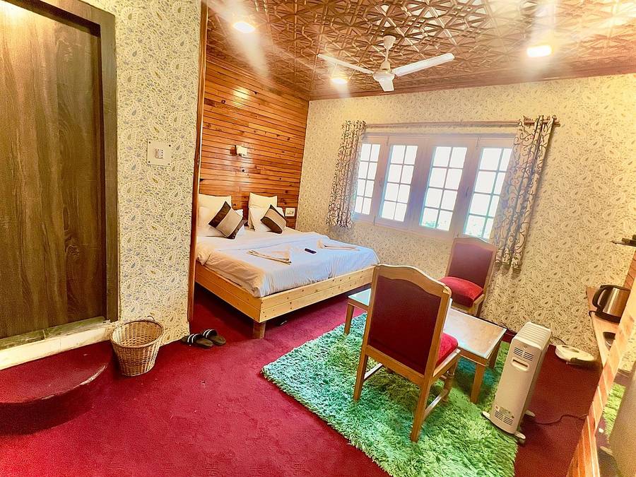 Heritage Bungalow By Ashai,Raj Bagh,3 star