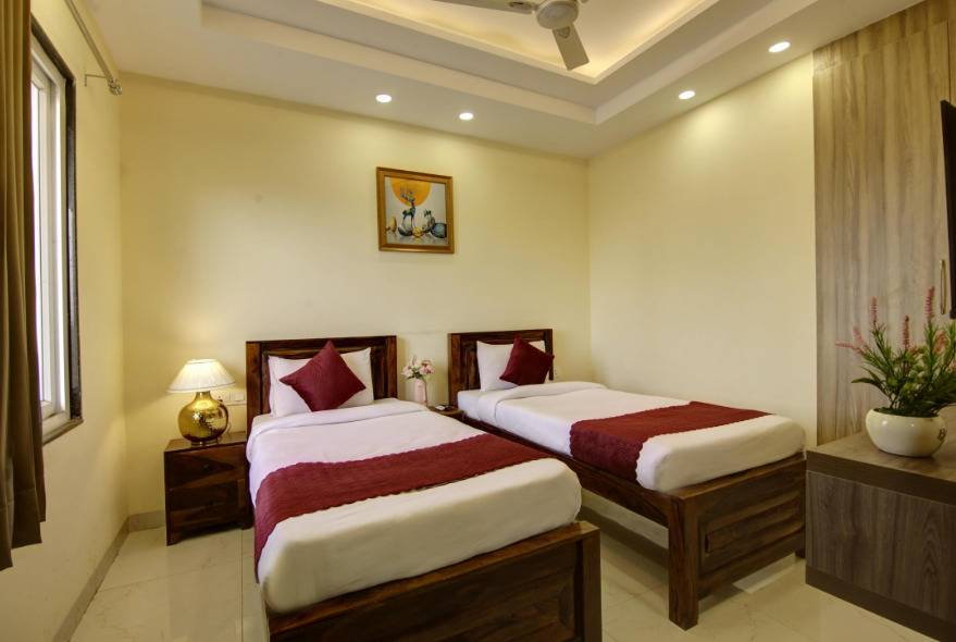 Limewood Stay Gold 1Bhk Apartment - Artemis Hospital,Sector 57,3 star