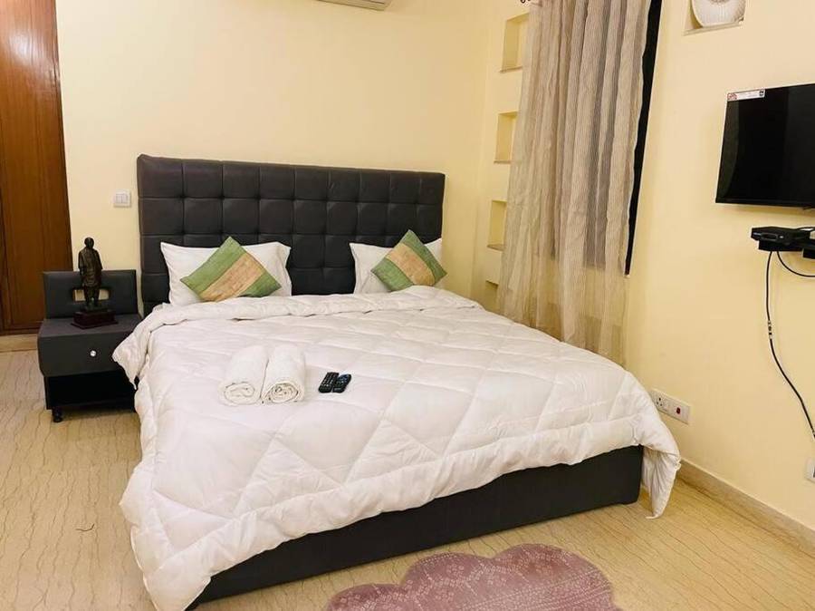 fortune home service apartment 4bhk d 36 saket