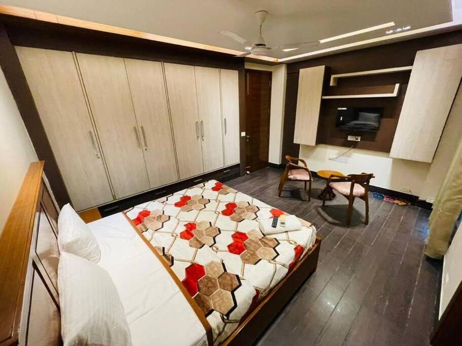 Fortune Home Service Apartment 4Bhk,D-163,Saket,Saket, Delhi,3 star