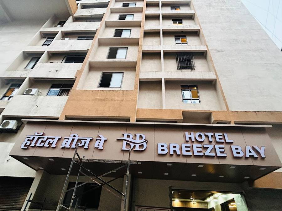 Hotel Breeze Bay,Bandra Kurla Complex (Bkc),3 star