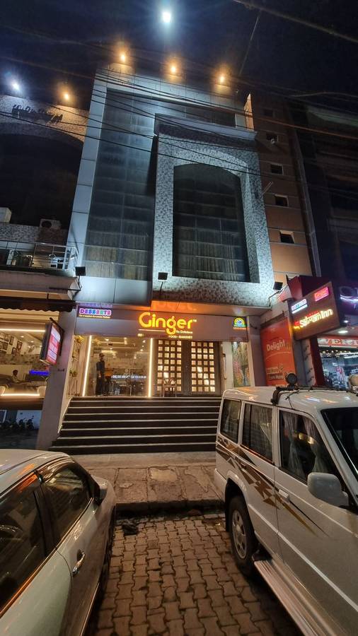 Hotel Satyam Inn,Stop At Oyo 26773 Hotel Satyam Inn To Discover The Wonders Of Pratapgarh. The Property Offers A Wide,3 star