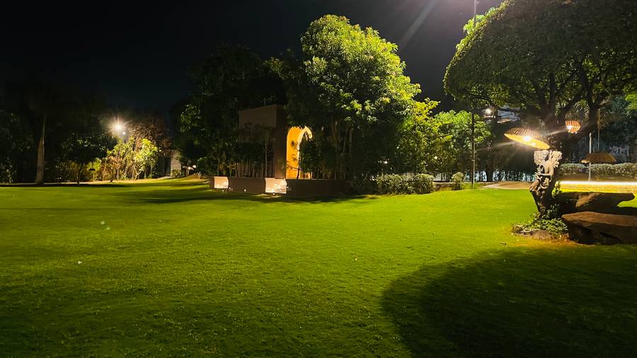 The Bistendu Resort,Sohna Road,3 star