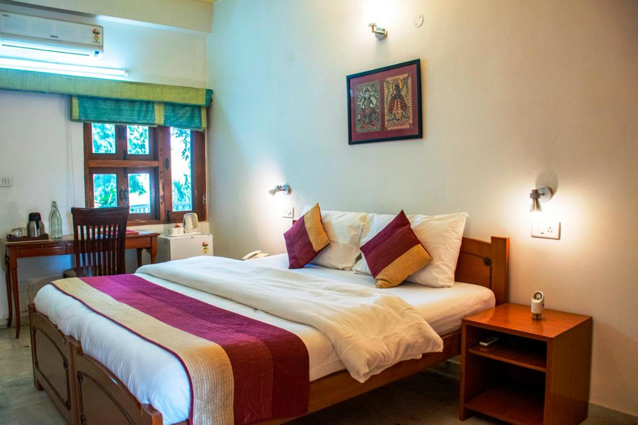 Girisadan Farmstay,Rajasthan>>Jaipur,3 star