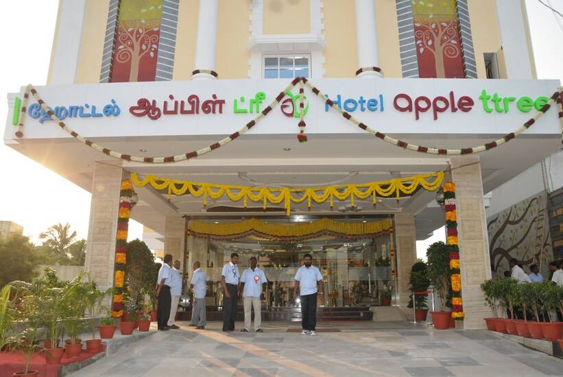 Hotel Apple Ttree,Vannarpettai,3 star