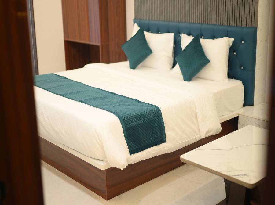 Vip Inn Stay Hotel,,2 star