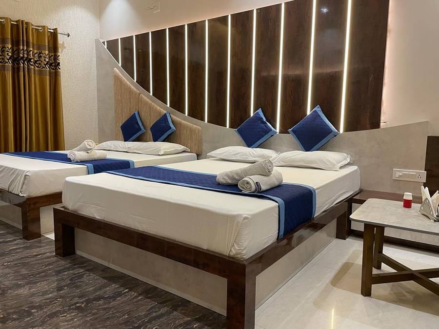 Hotel Bhagya Laxmi,Mount Road,3 star