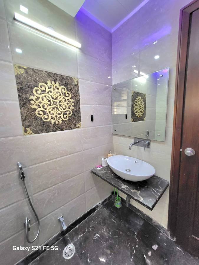 vacationbuddy athulyam homestay shalimar bagh