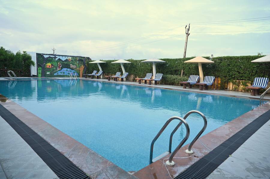 ginger kheda ahmedabad