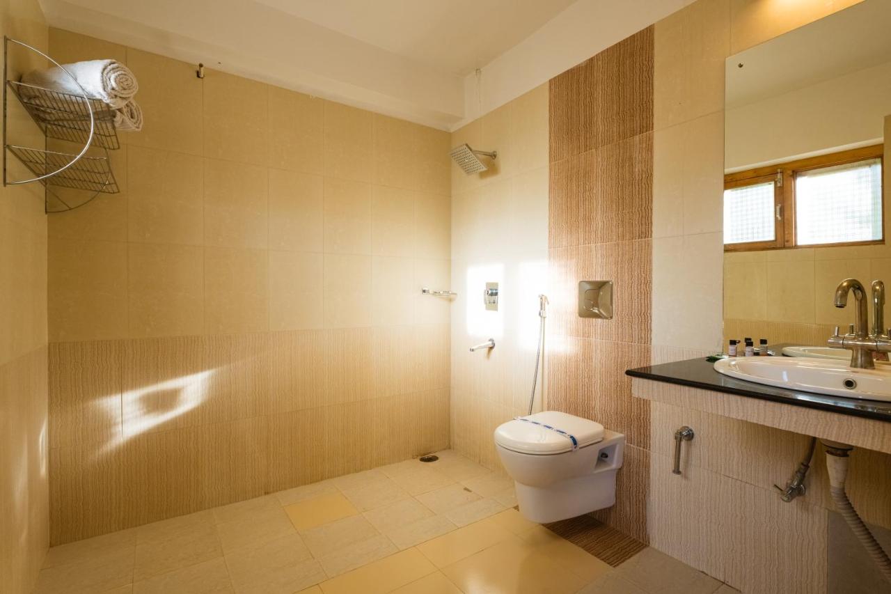 boras home stay kaziranga