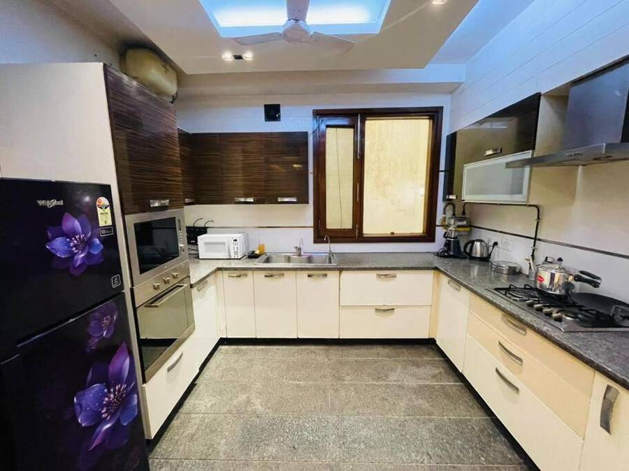 Fortune Home Service Apartment 4Bhk,D-163,Saket,Saket, Delhi,3 star
