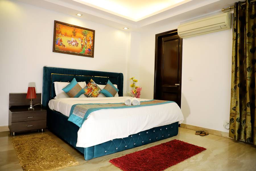 Fortune Home Service Apartment 3Bhk,J-215 Saket,J 215 Saket Road Block J,5 star