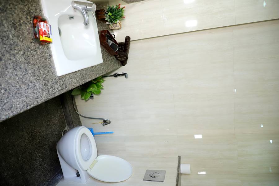 fortune home service apartment 3bhk j 215 saket