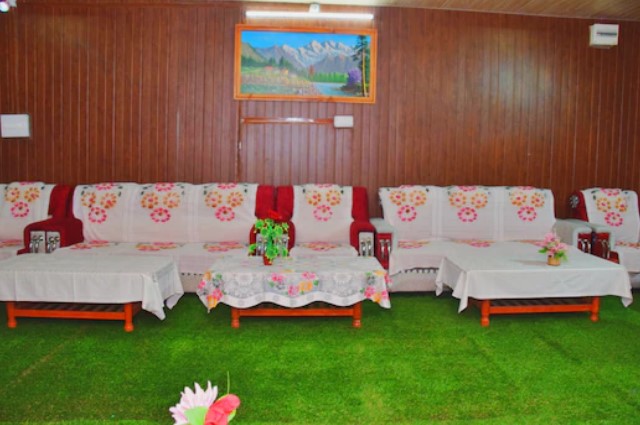 Snow View Homestay,,3 star