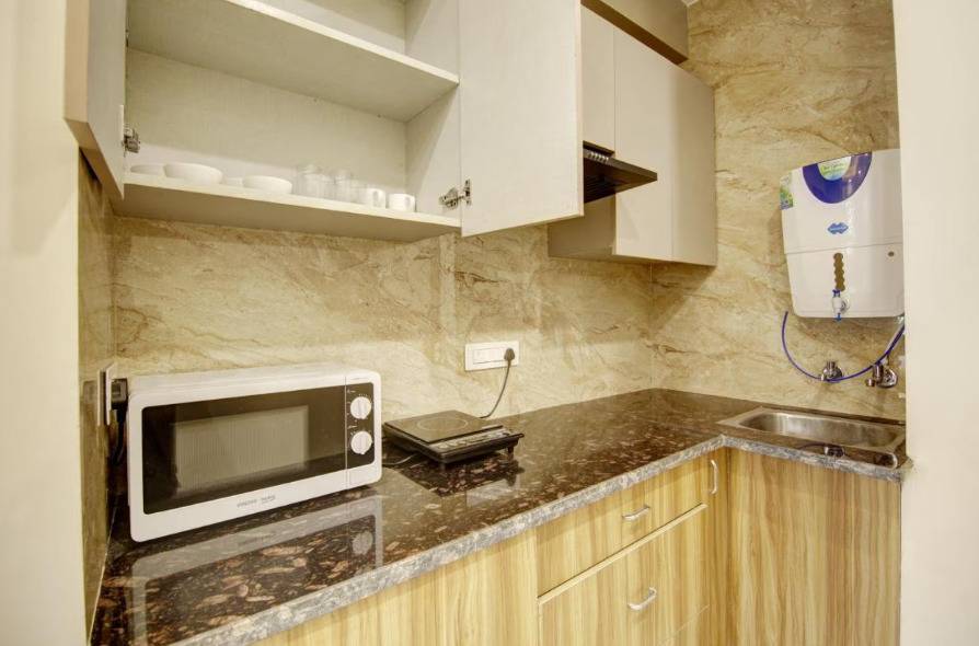 Flxho Quad - Luxury Studio Apart Hotel,Dlf Phase 3,3 star