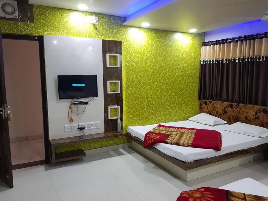 Hotel Bhagya Laxmi,Mount Road,3 star