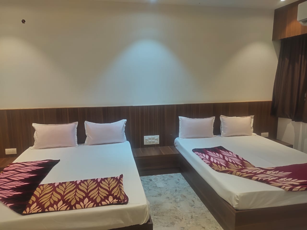 Hotel Ashoka Resort