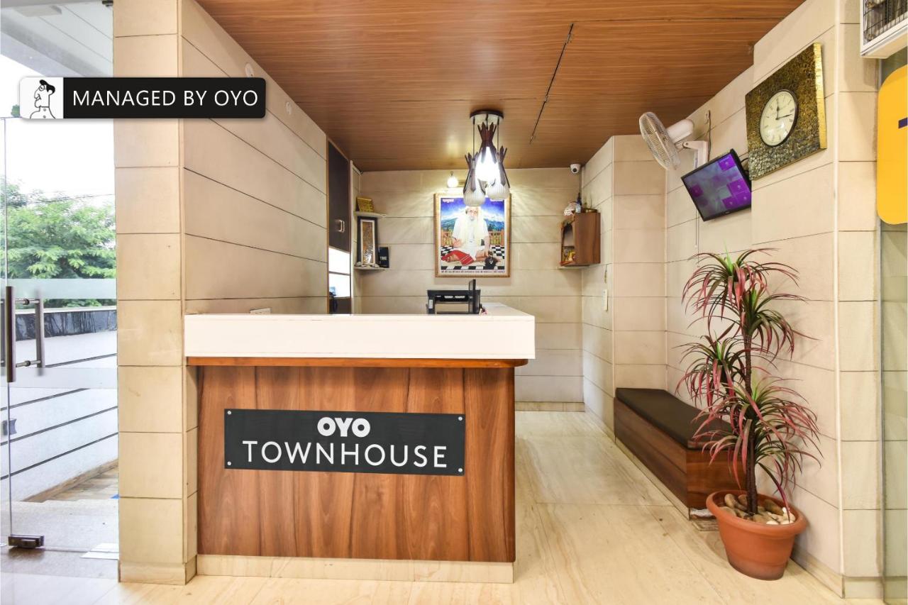Super Townhouse Mansarovar Sumer Nagar,Sanganer,4 star