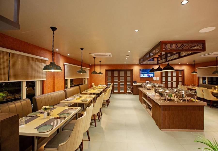 Iris The Boutique Hotel,Zoo Road Tiniali,3 star