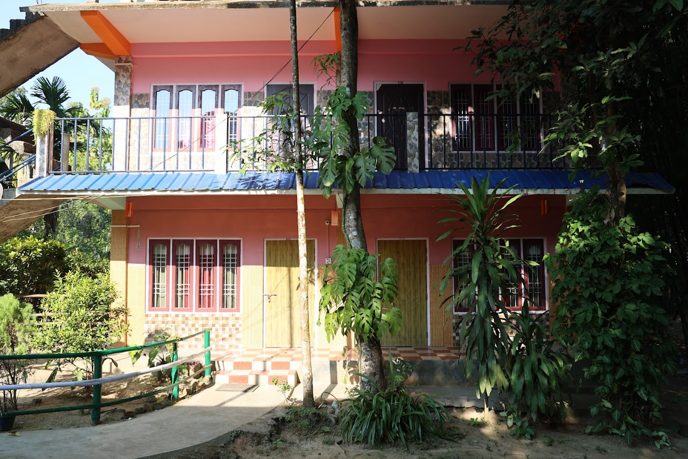 boras home stay kaziranga