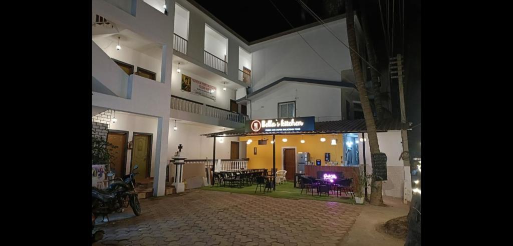 hotel bellas residency