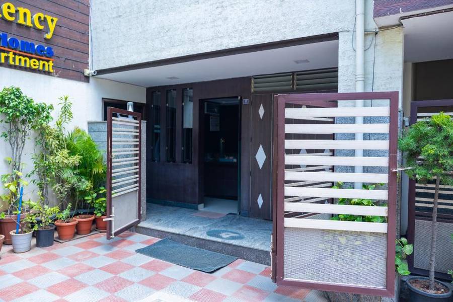 Palani Andavar,Richmond Road,3 star