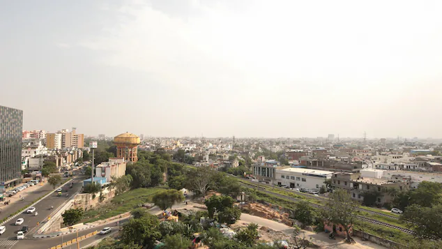 Hotel Grand Sky,Hawa Sadak,3 star