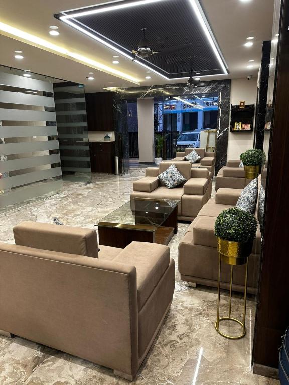 maruti group of hotels the shivam