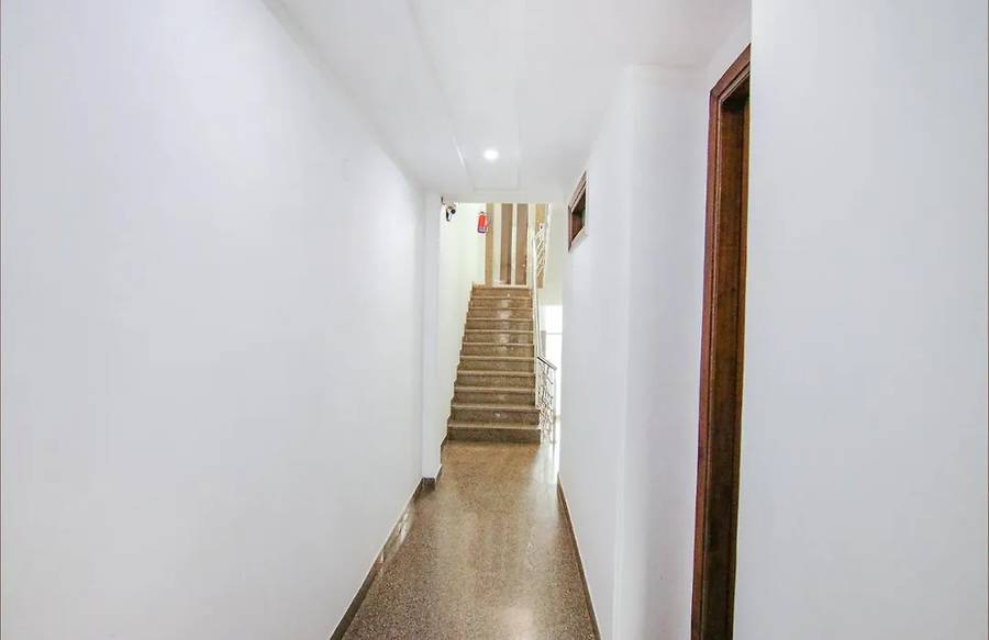 Hotel Divine Residency By Jmd Group Near Yashobhoomi,Bijwasan,3 star