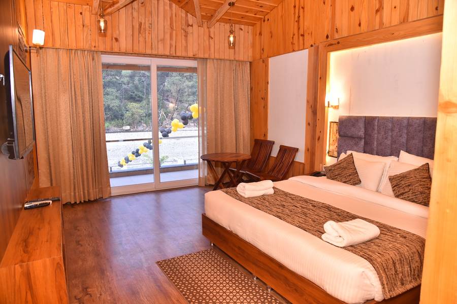qcent woods spa resort rishikesh