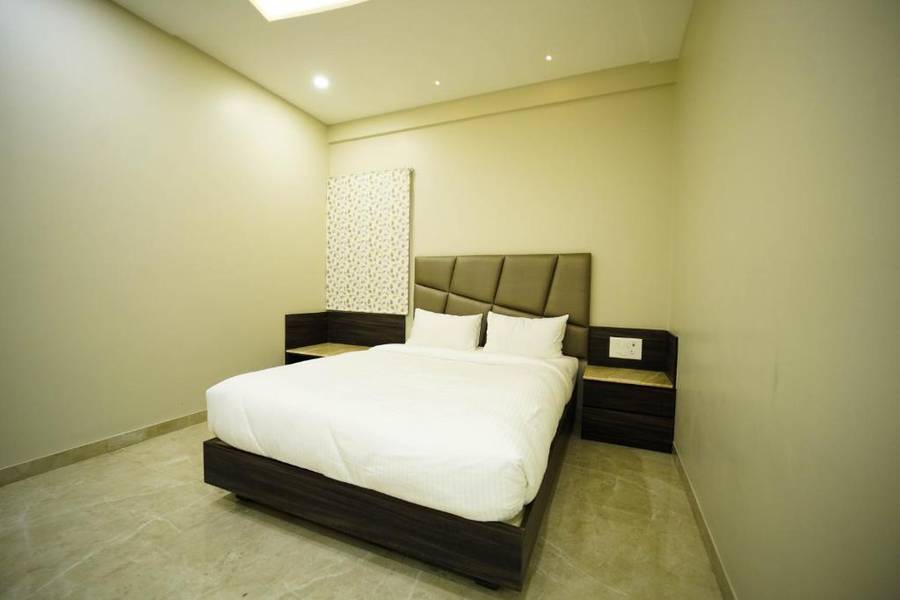 Sun Shine Hotel,Kanakapura - 65Kms From Bangalore,3 star